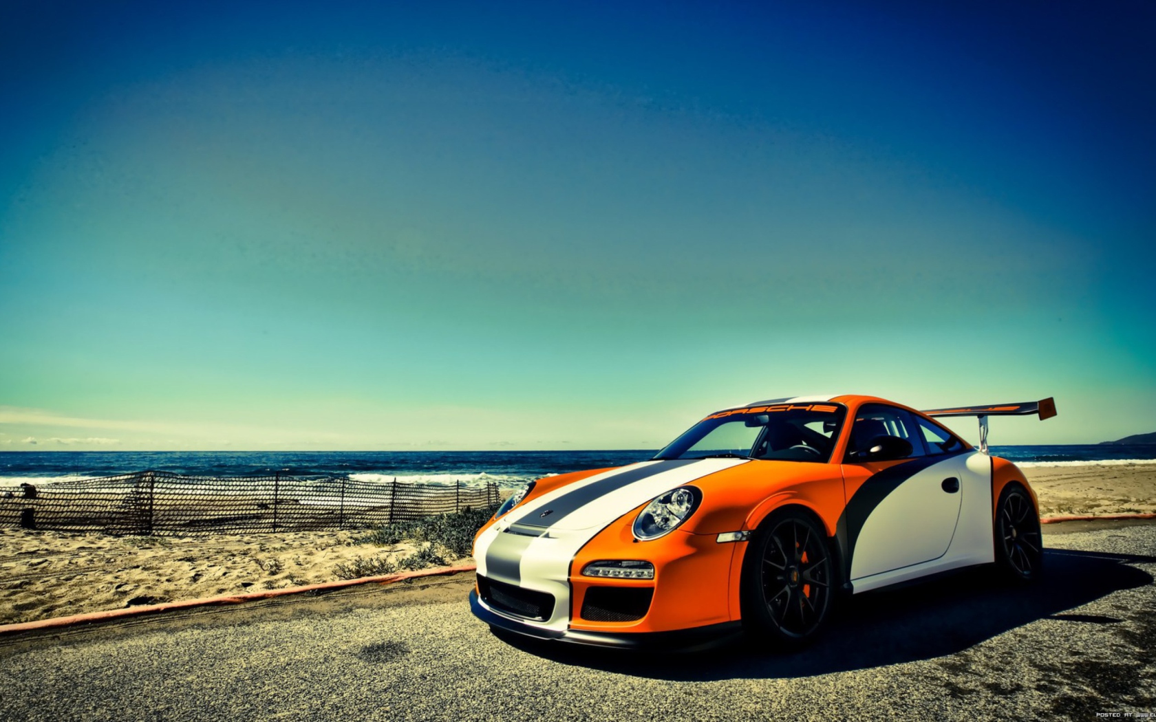 Orange Porsche 997 screenshot #1 1680x1050