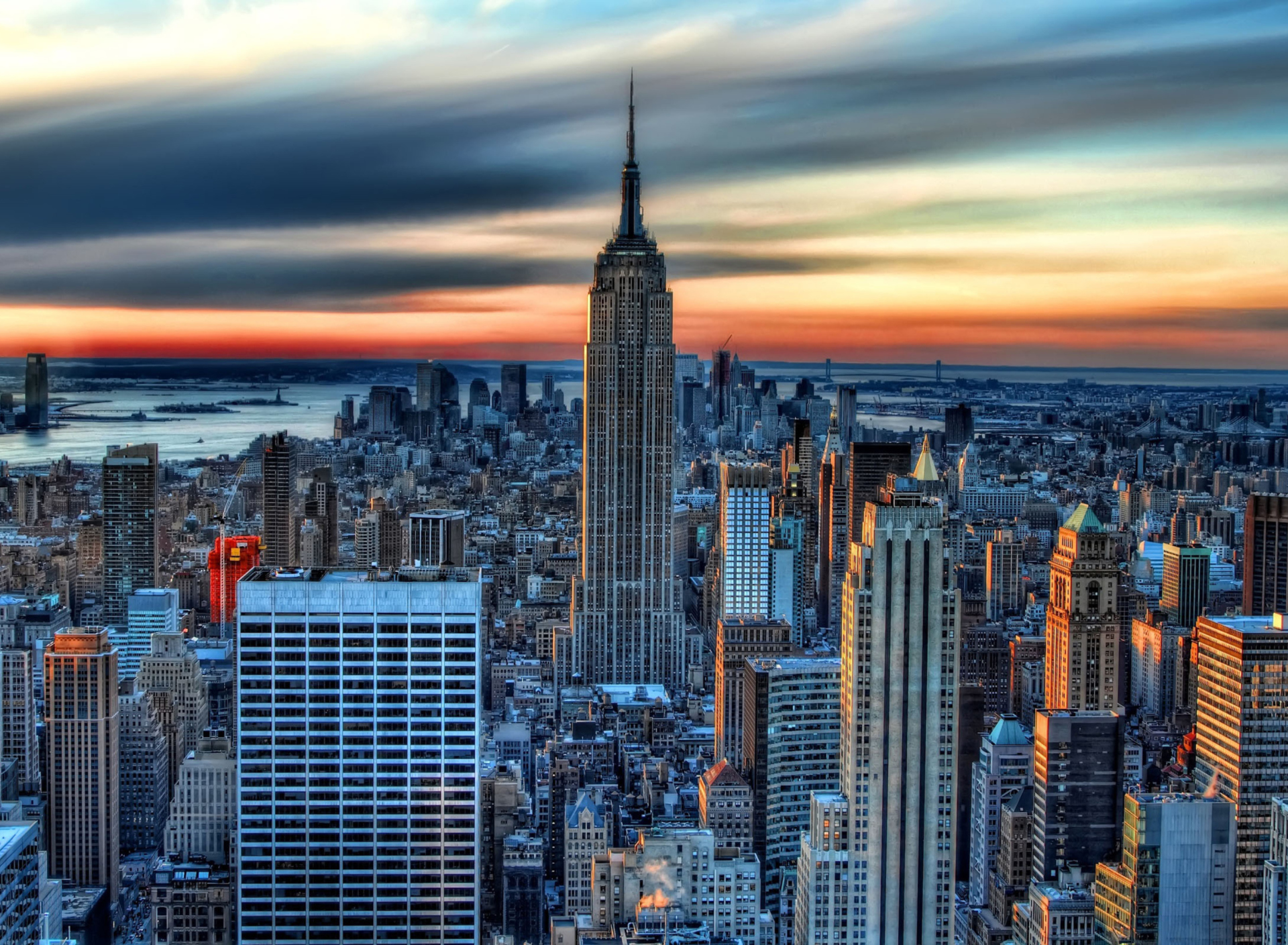 Fondo de pantalla Sunset In New York City 1920x1408