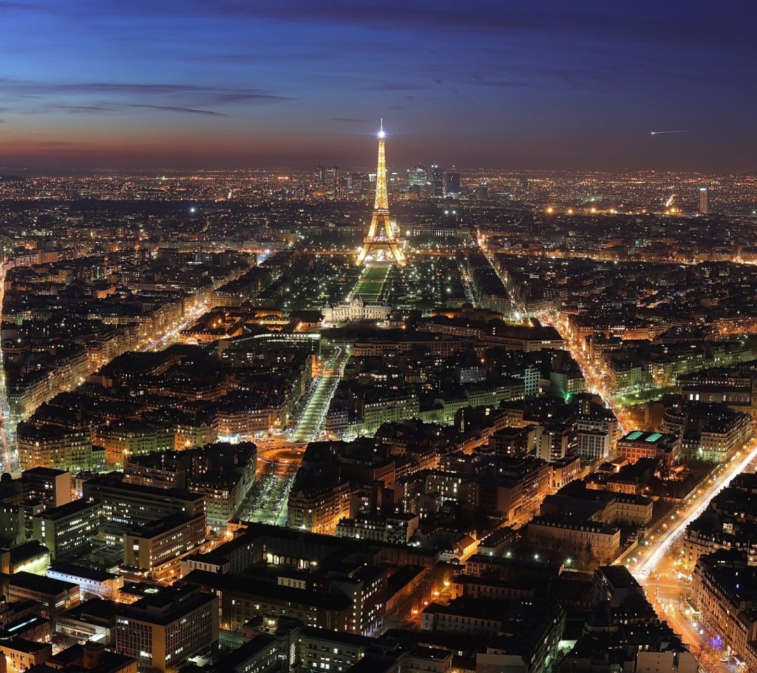Обои Paris At Night 1080x960