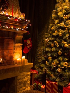 Christmas Tree Fireplace wallpaper 240x320