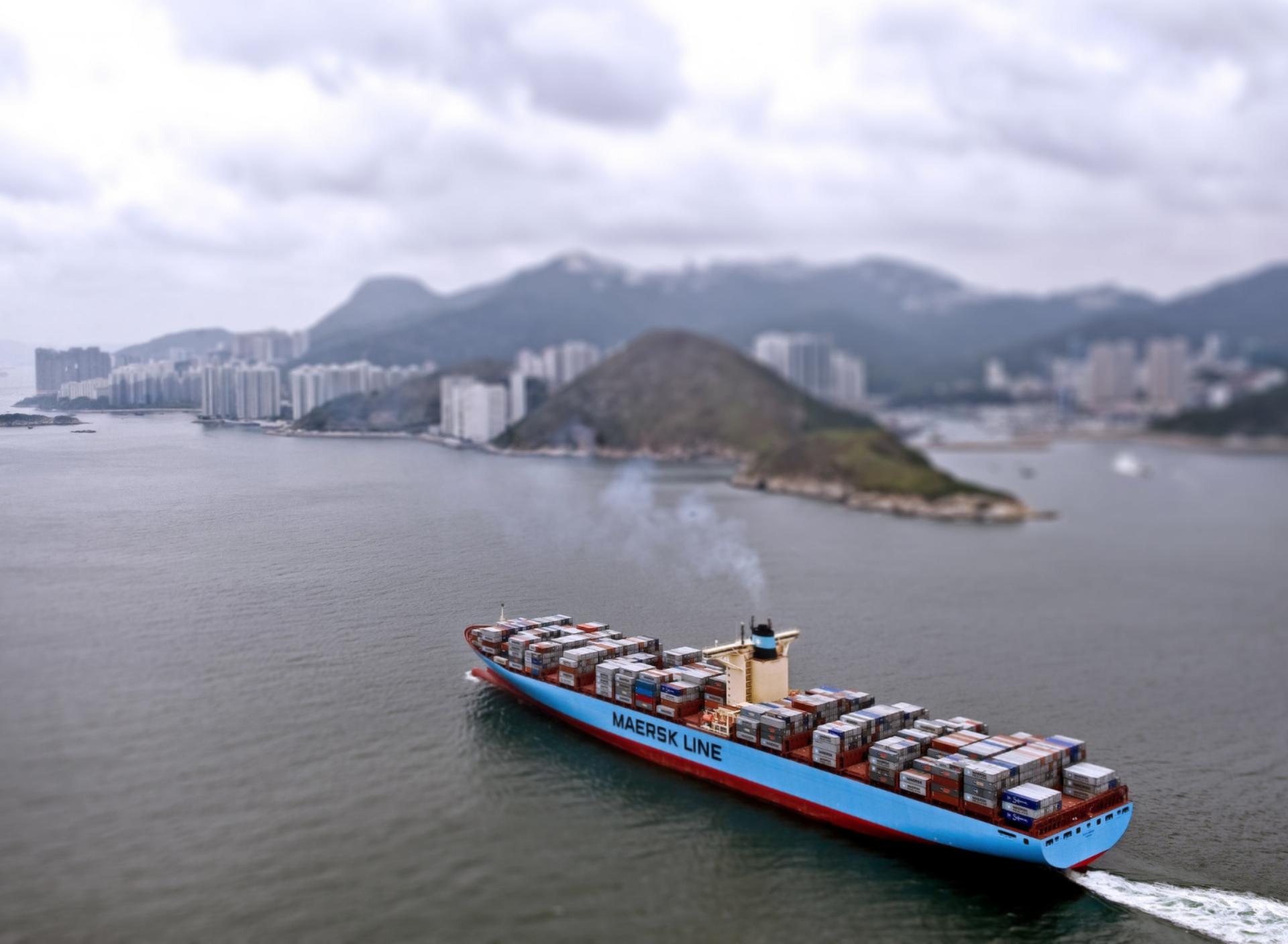 Das Maersk Line Ship Wallpaper 1920x1408