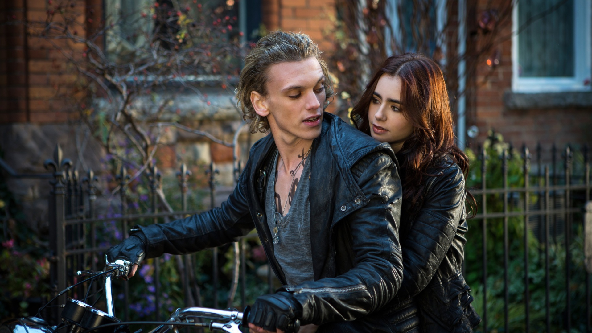 Screenshot №1 pro téma The Mortal Instruments City of Bones 1920x1080