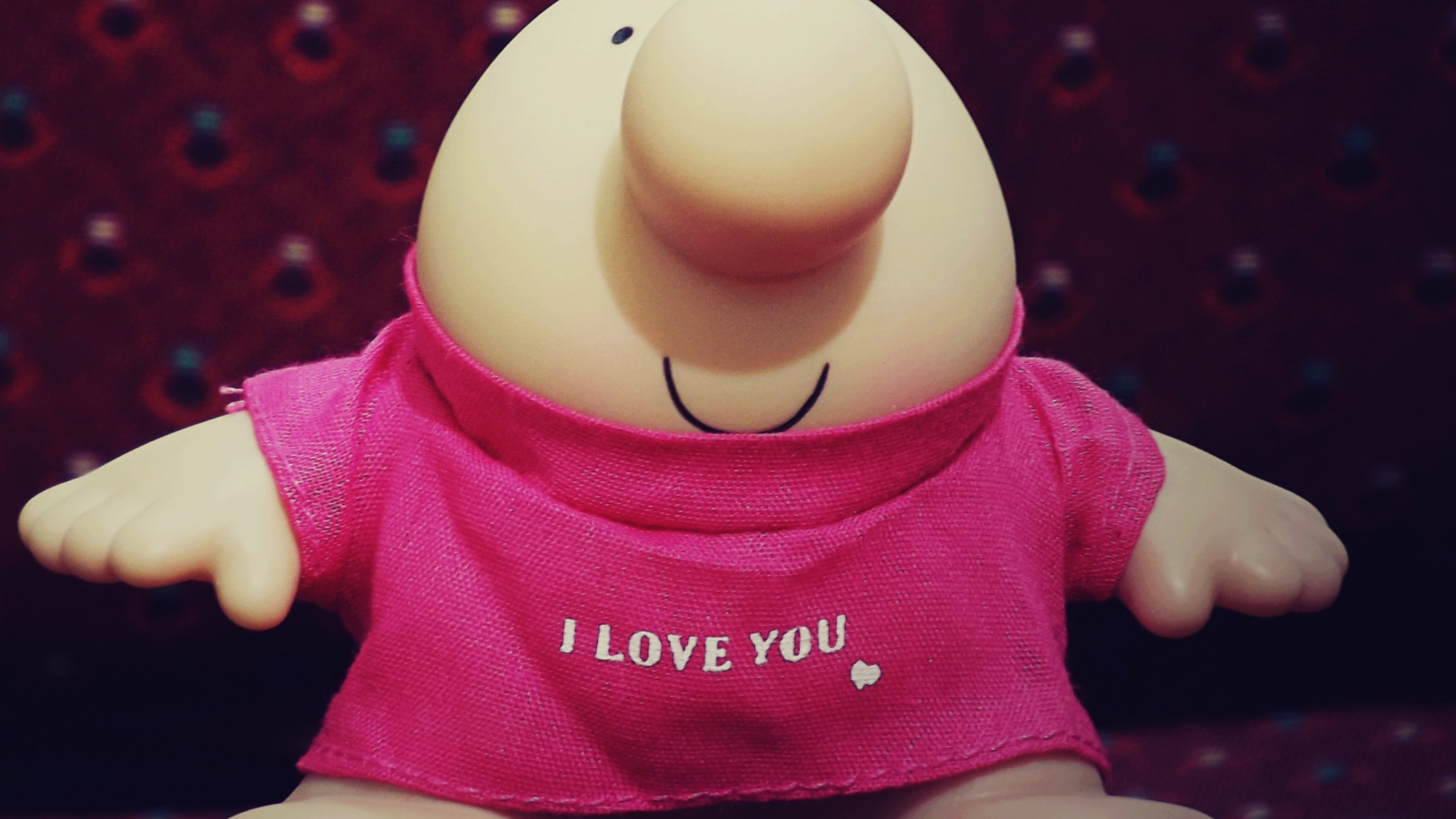 I Love You Toy wallpaper 1600x900