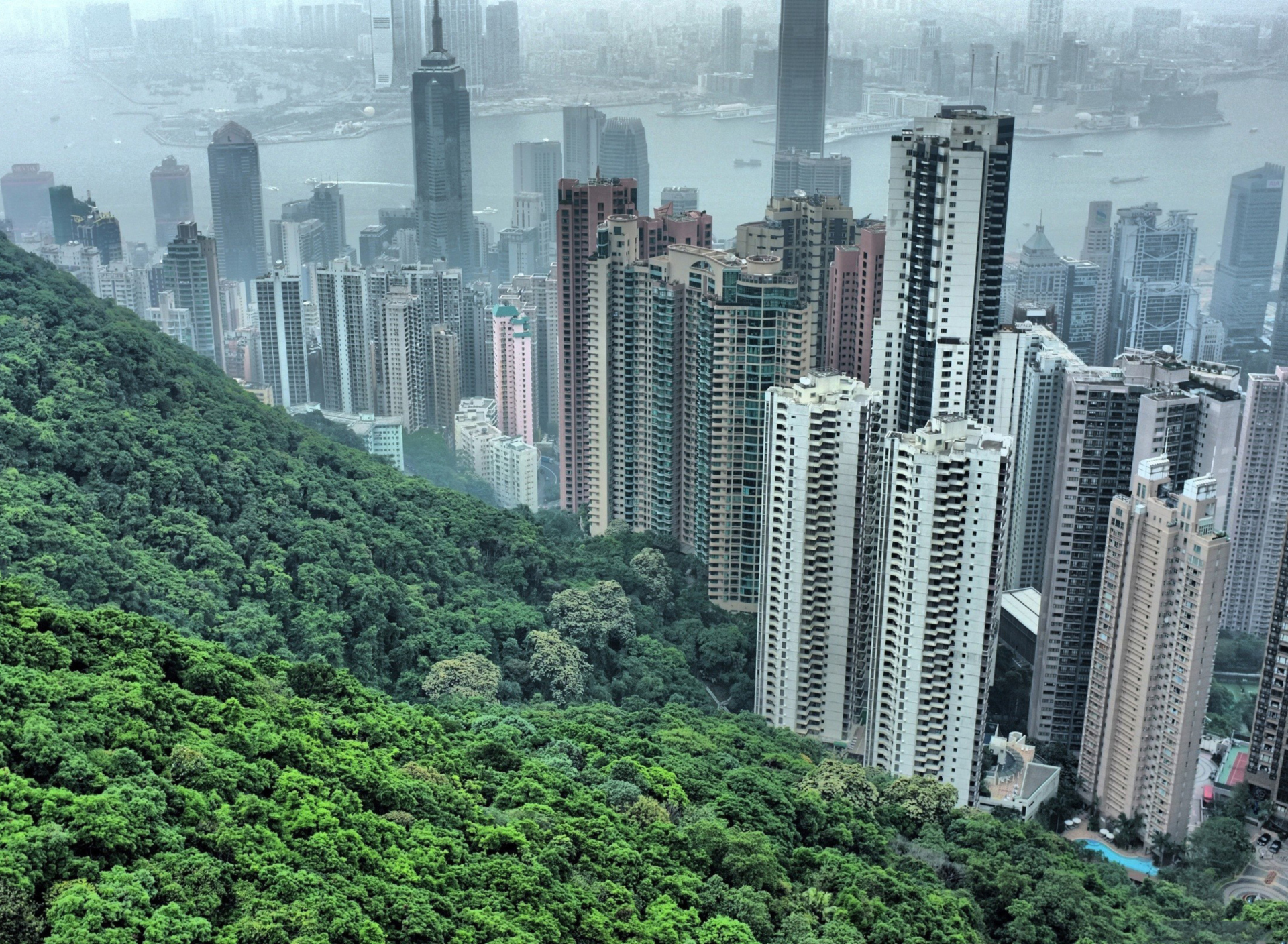 Hong Kong Hills wallpaper 1920x1408