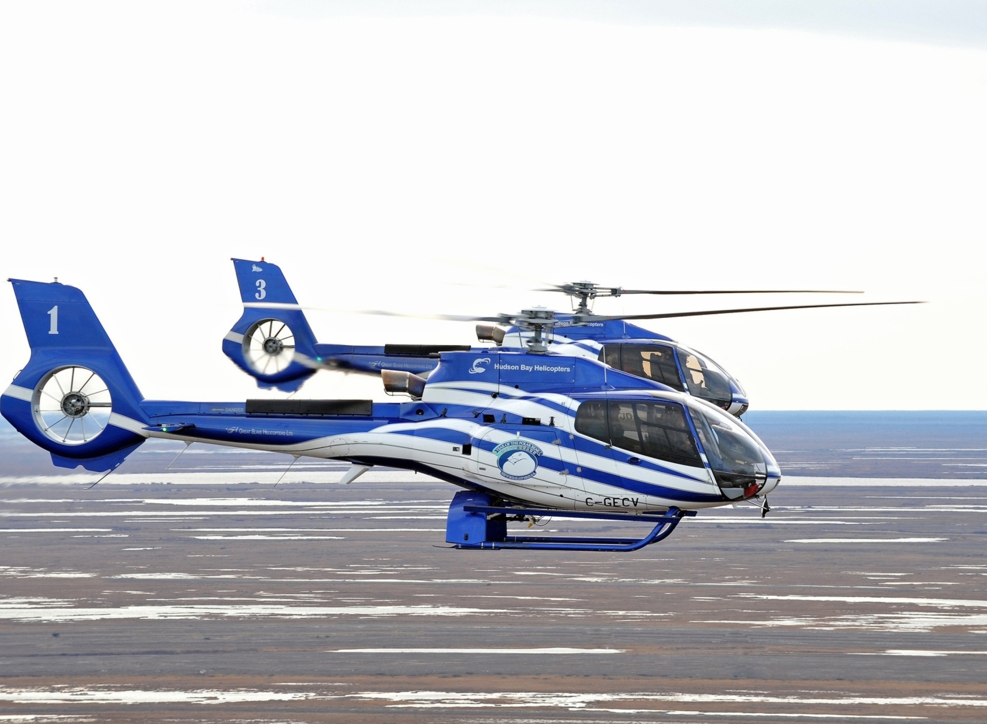 Обои Hudson Bay Helicopters 1920x1408