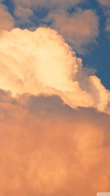 Обои Clouds At Sunset 360x640