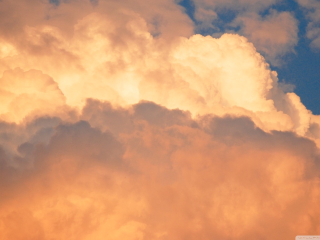Sfondi Clouds At Sunset 640x480