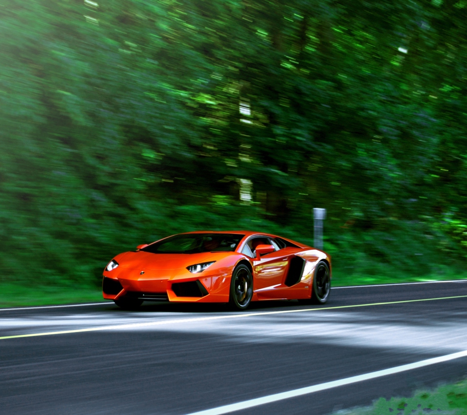 Orange Lamborghini Aventador Lp700-4 screenshot #1 960x854