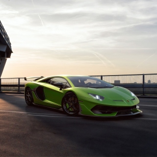 Lamborghini Aventador SVJ sfondi gratuiti per iPad mini