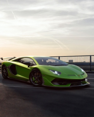 Lamborghini Aventador SVJ sfondi gratuiti per iPhone 6 Plus