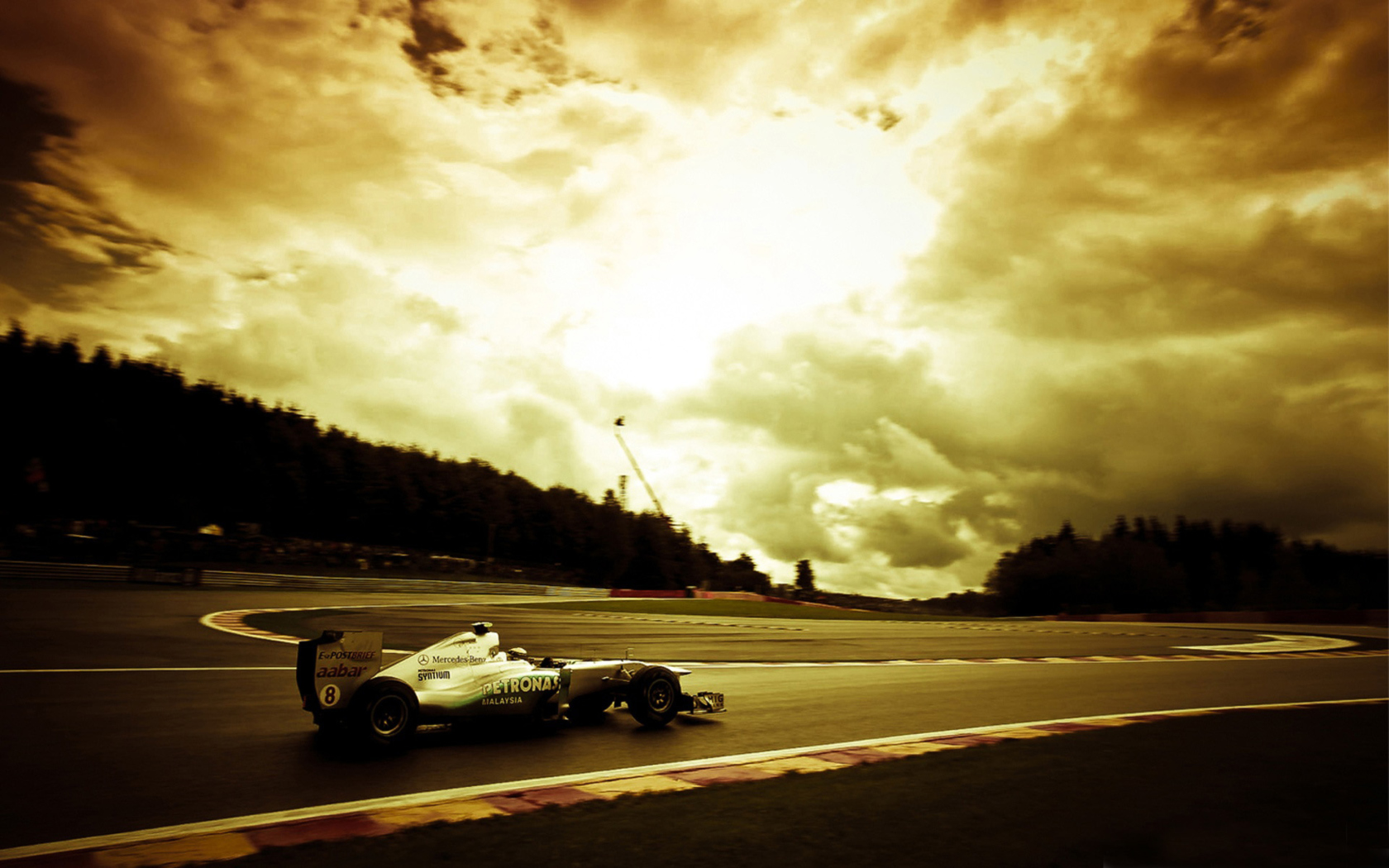 Mercedes GP F1 screenshot #1 1680x1050