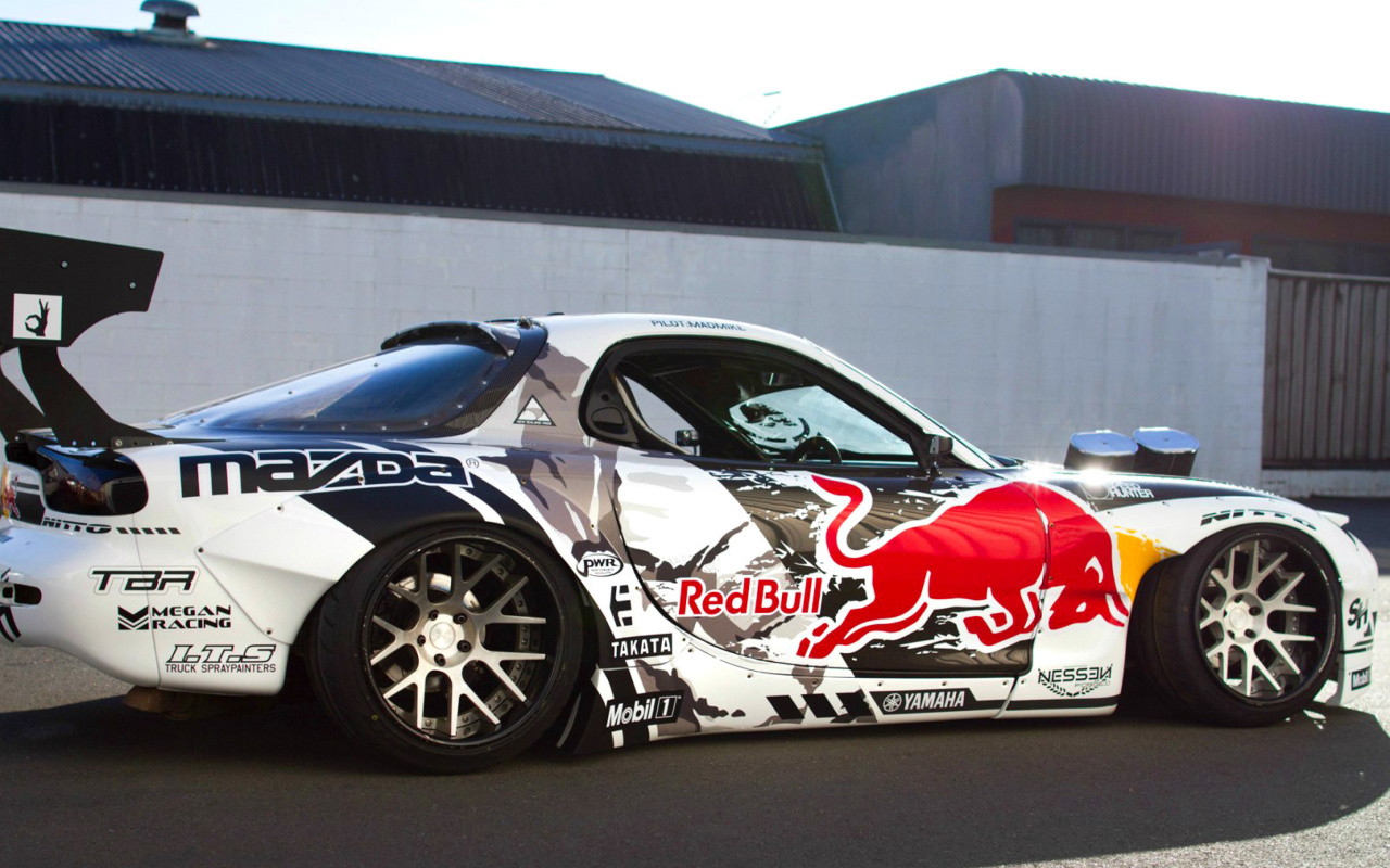 Fondo de pantalla Mad Mike RedBull RX7 Drifting 1280x800