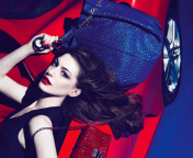 Fondo de pantalla Anne Hathaway For Tods 176x144