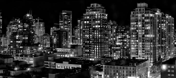 Night Canadian City wallpaper 720x320
