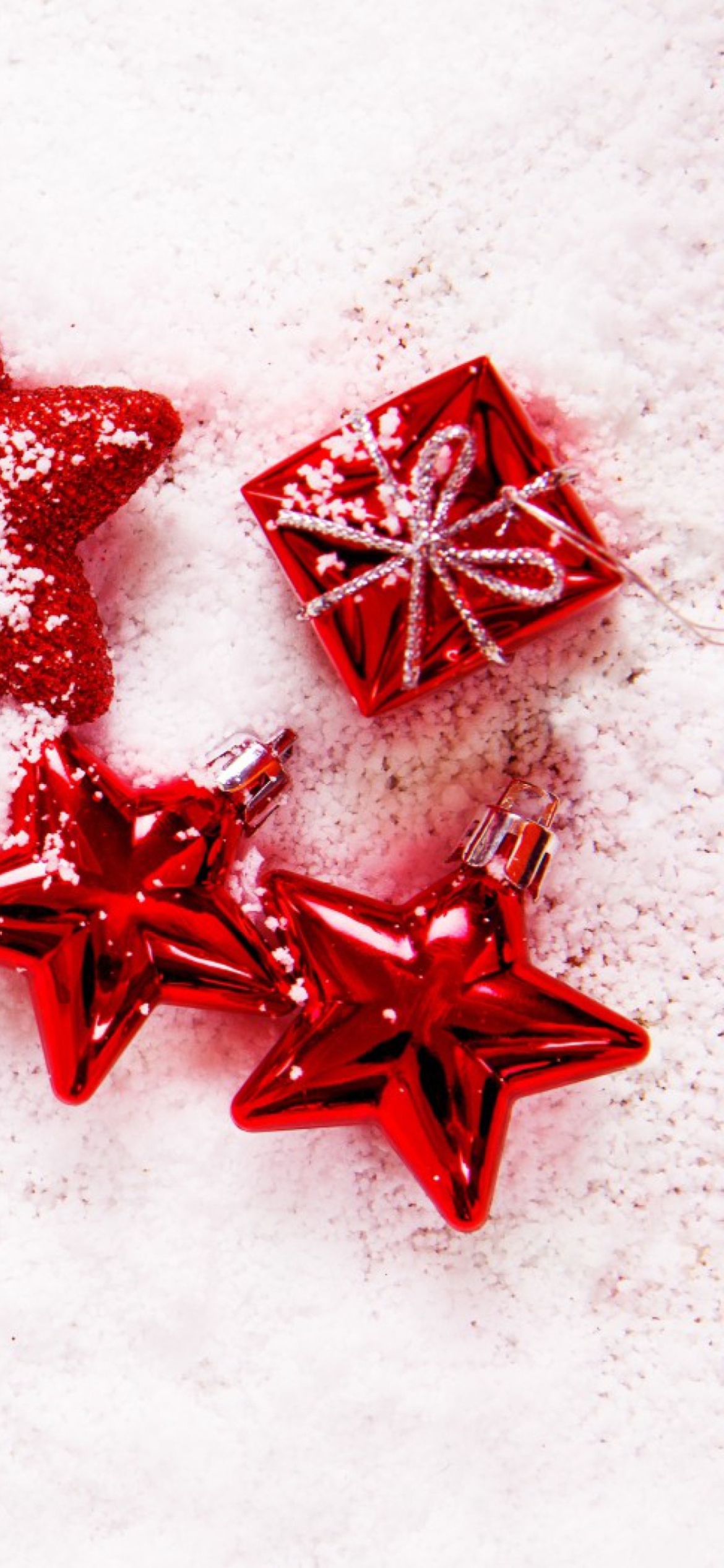 Red Decorations wallpaper 1170x2532