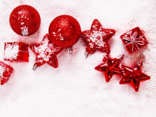 Red Decorations wallpaper 320x240