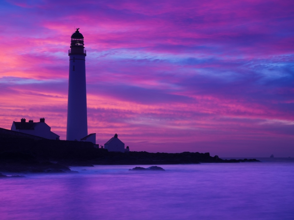 Lighthouse under Purple Sky wallpaper 1024x768