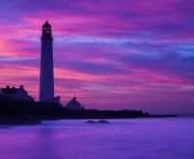 Das Lighthouse under Purple Sky Wallpaper 176x144
