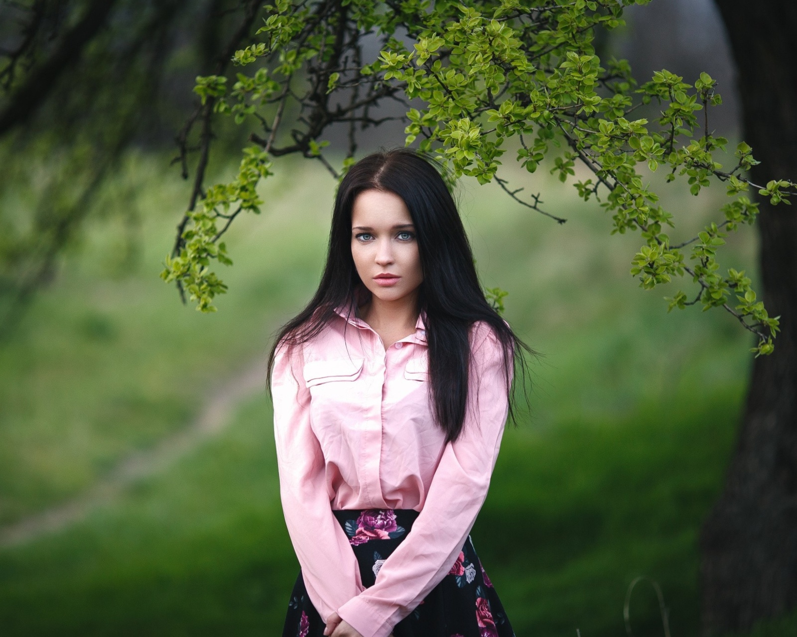 Angelina Petrova Girl screenshot #1 1600x1280