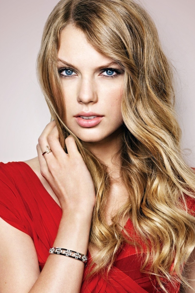 Fondo de pantalla Taylor Swift Red Dress 640x960