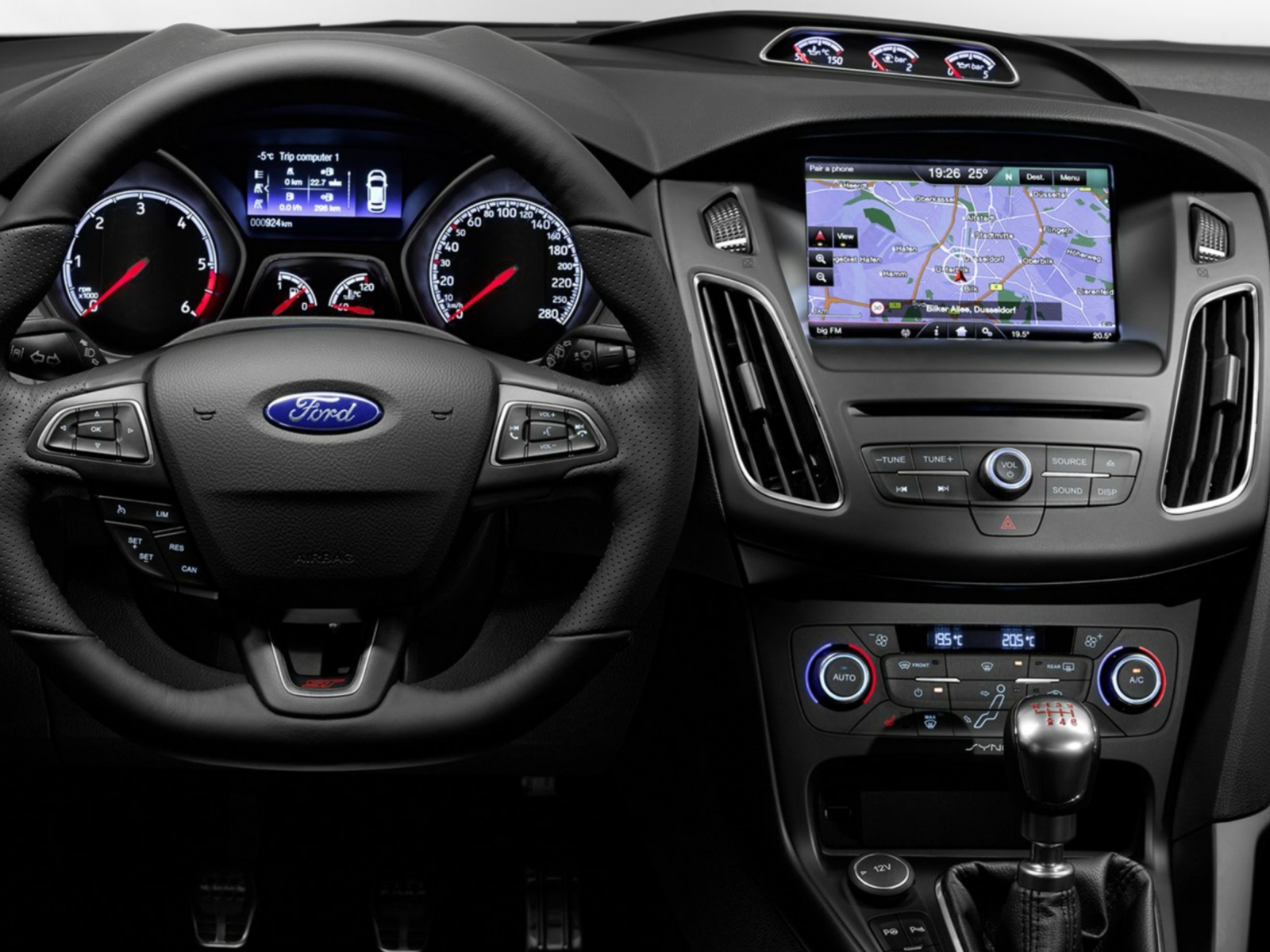 Обои Ford Focus St 2015 1600x1200