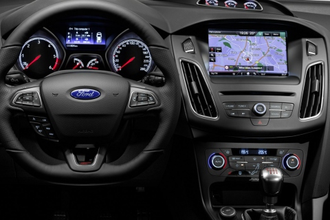 Screenshot №1 pro téma Ford Focus St 2015 480x320