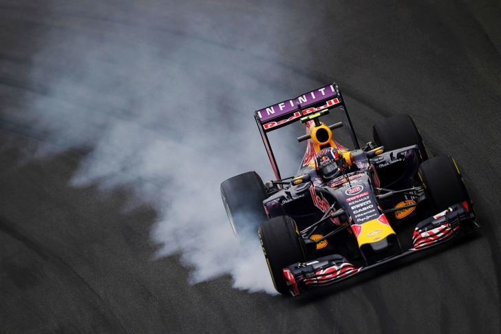 Fondo de pantalla Red Bull F1 Infiniti