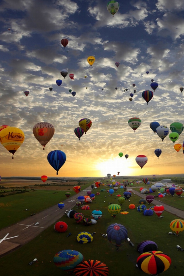 Das Air Balloons Wallpaper 640x960