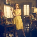 Sfondi Kiernan Shipka in Feud TV series 128x128