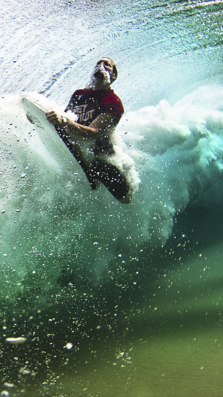 Summer, Waves And Surfing screenshot #1 750x1334