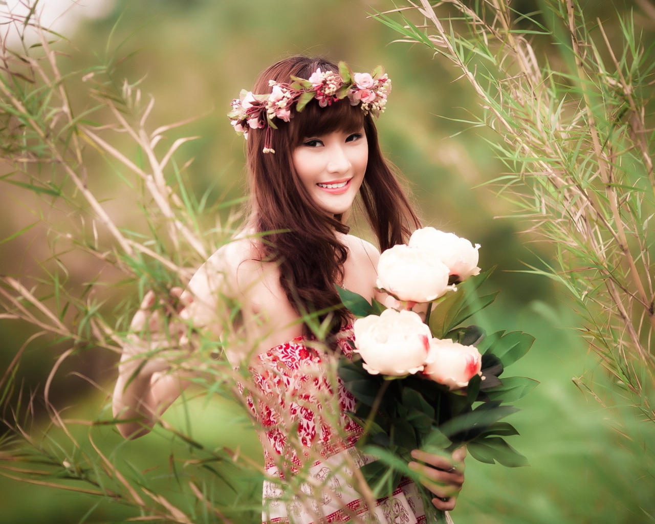 Das Cute Asian Flower Girl Wallpaper 1280x1024
