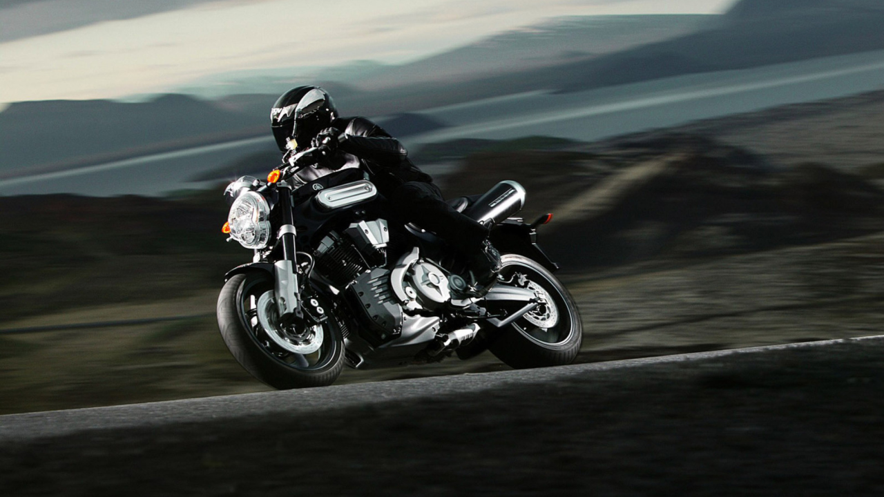 Yamaha MT-01 wallpaper 1280x720