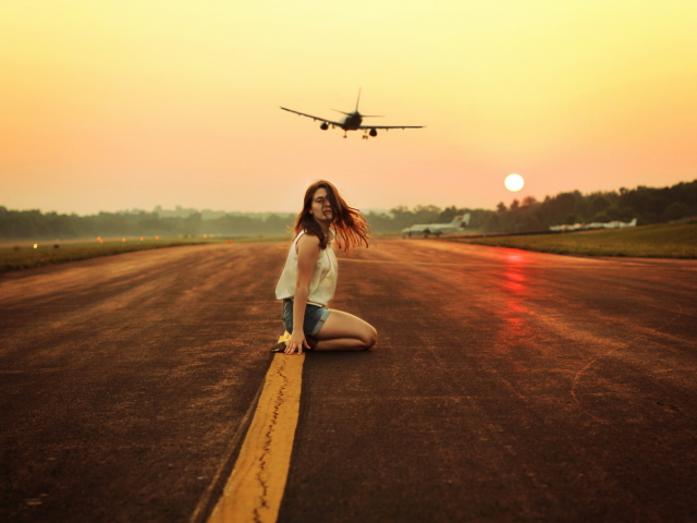 Waiting For Plane wallpaper 640x480