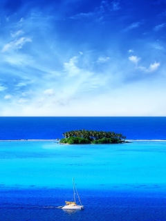 Sfondi Green Island In Middle Of Blue Ocean And White Boat 240x320