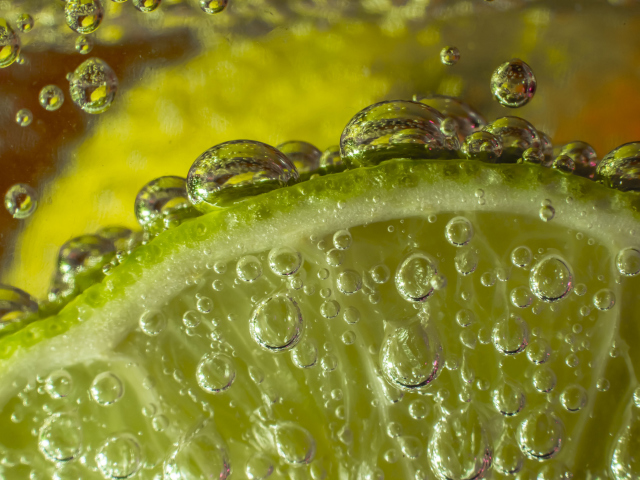 Green Lime Bubbles wallpaper 640x480