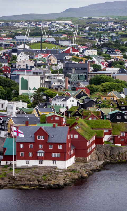 Sfondi Torshavn City on Faroe Island 480x800