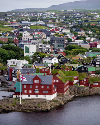 Torshavn City on Faroe Island papel de parede para celular para 640x1136