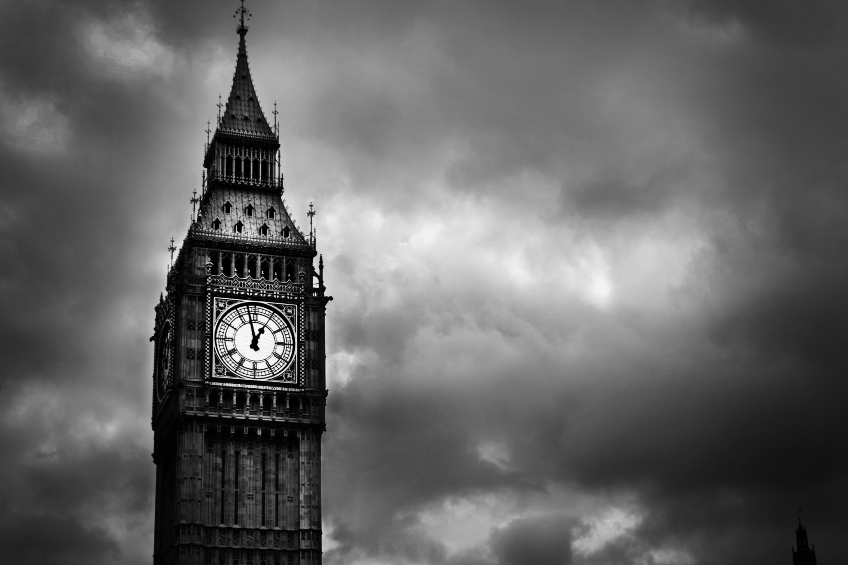 Fondo de pantalla Big Ben Black And White 2880x1920