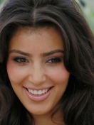 Fondo de pantalla Kim Kardashian 132x176