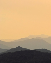 Foggy Mountains screenshot #1 176x220