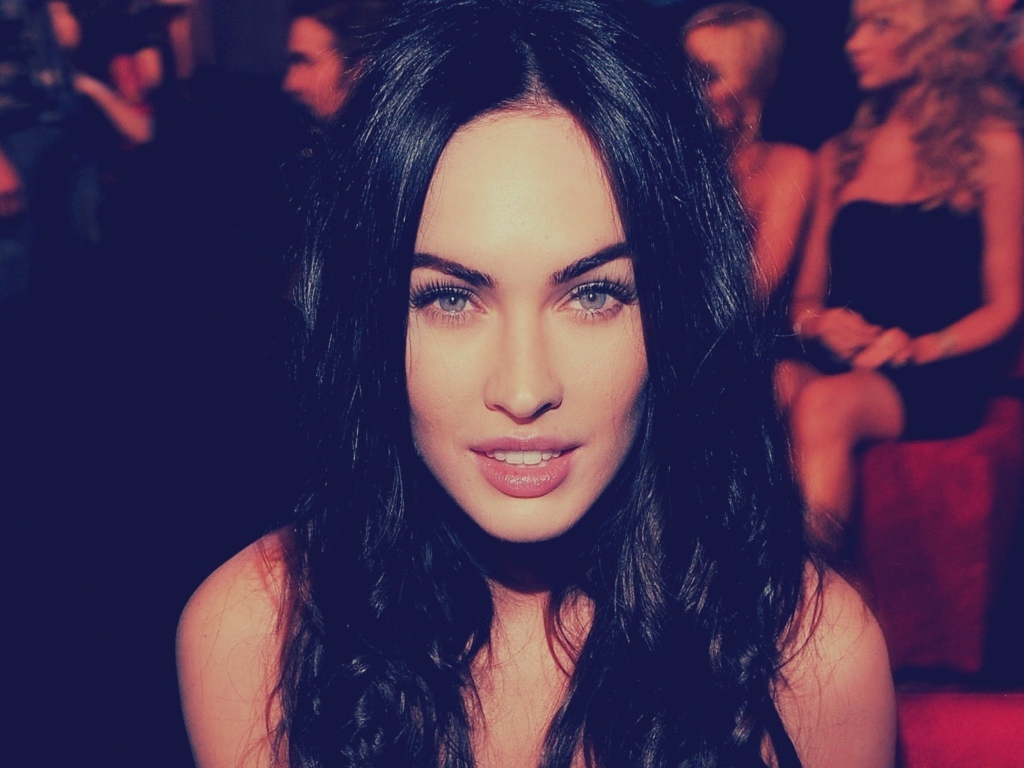 Обои Megan Fox Portrait 1024x768