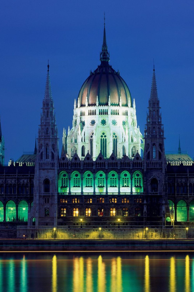 Parliament Building Budapest Hungary wallpaper 640x960