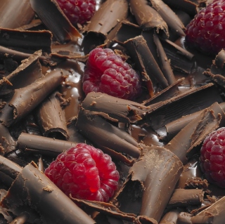 Chocolate Raspberry Background for 1024x1024