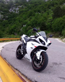 Sfondi Yamaha YZF-R1 Superbike 128x160