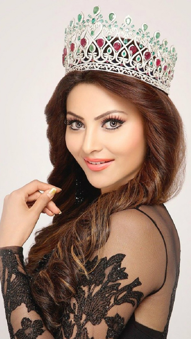 Fondo de pantalla Urvashi Rautela Miss World 640x1136