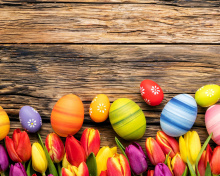 Das Easter bright eggs Wallpaper 220x176