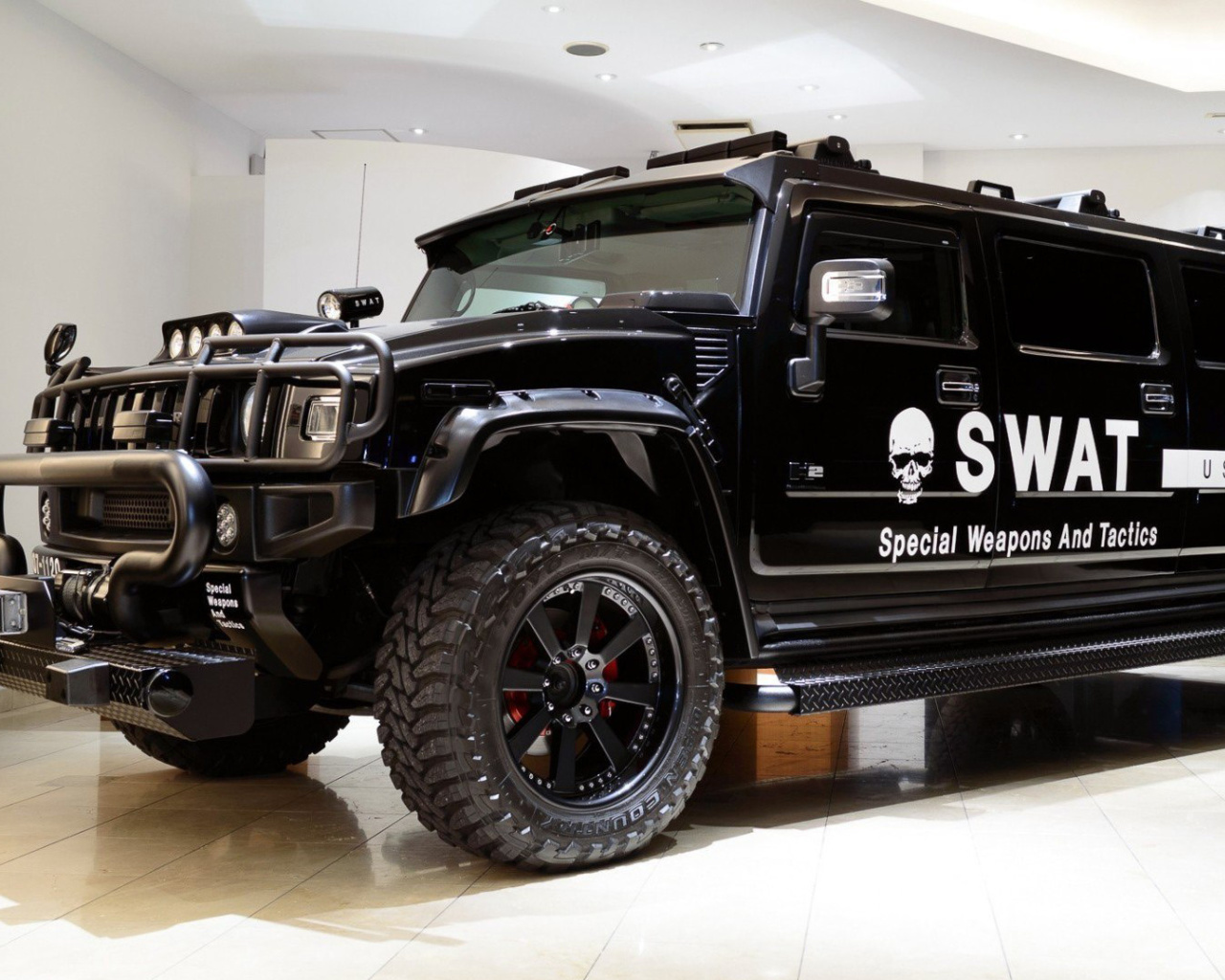 Hummer H2 for Swat wallpaper 1280x1024