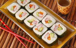 Sushi sfondi gratuiti per cellulari Android, iPhone, iPad e desktop