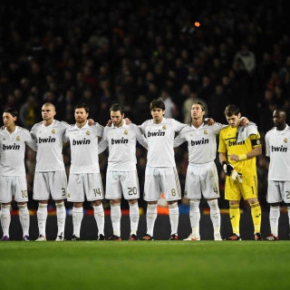 Real Madrid - Obrázkek zdarma pro iPad