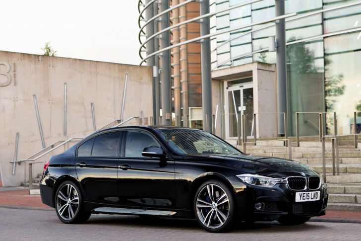 Fondo de pantalla BMW M3 Matte Black Tinting